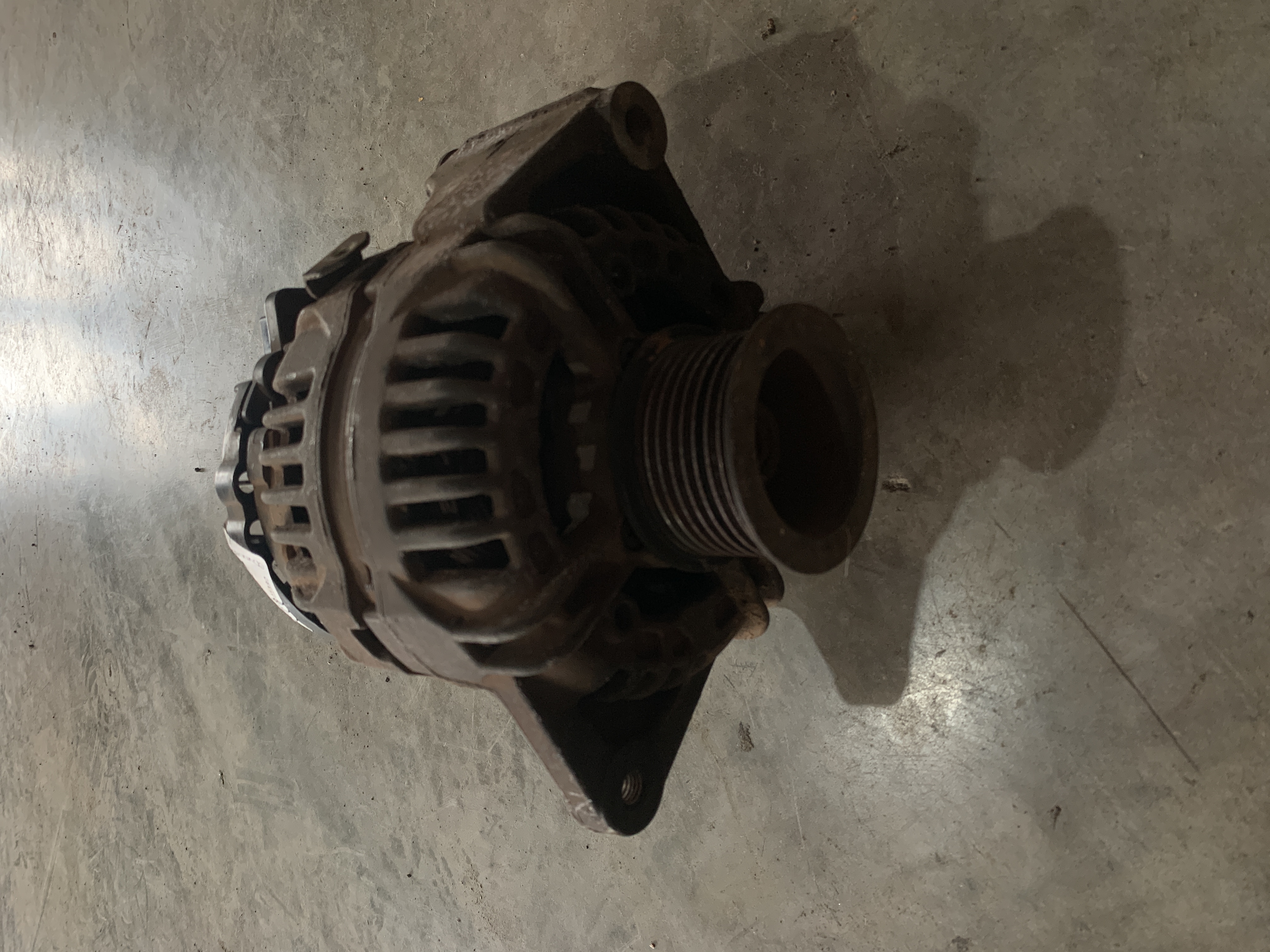 Alternador Volkswagen 9.160 DRC 4x2 2