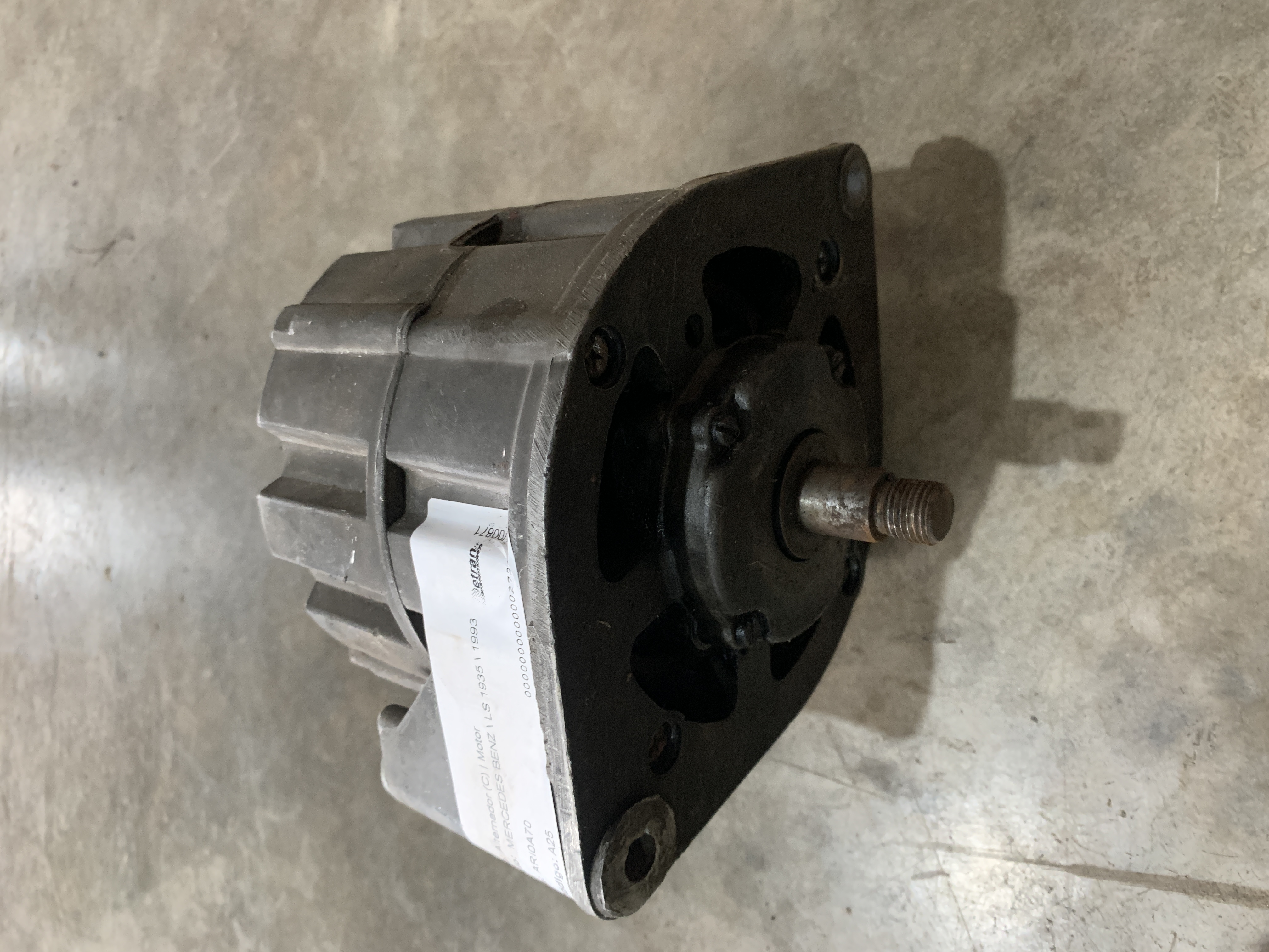 Alternador Mercedes Benz LS 1935/1993