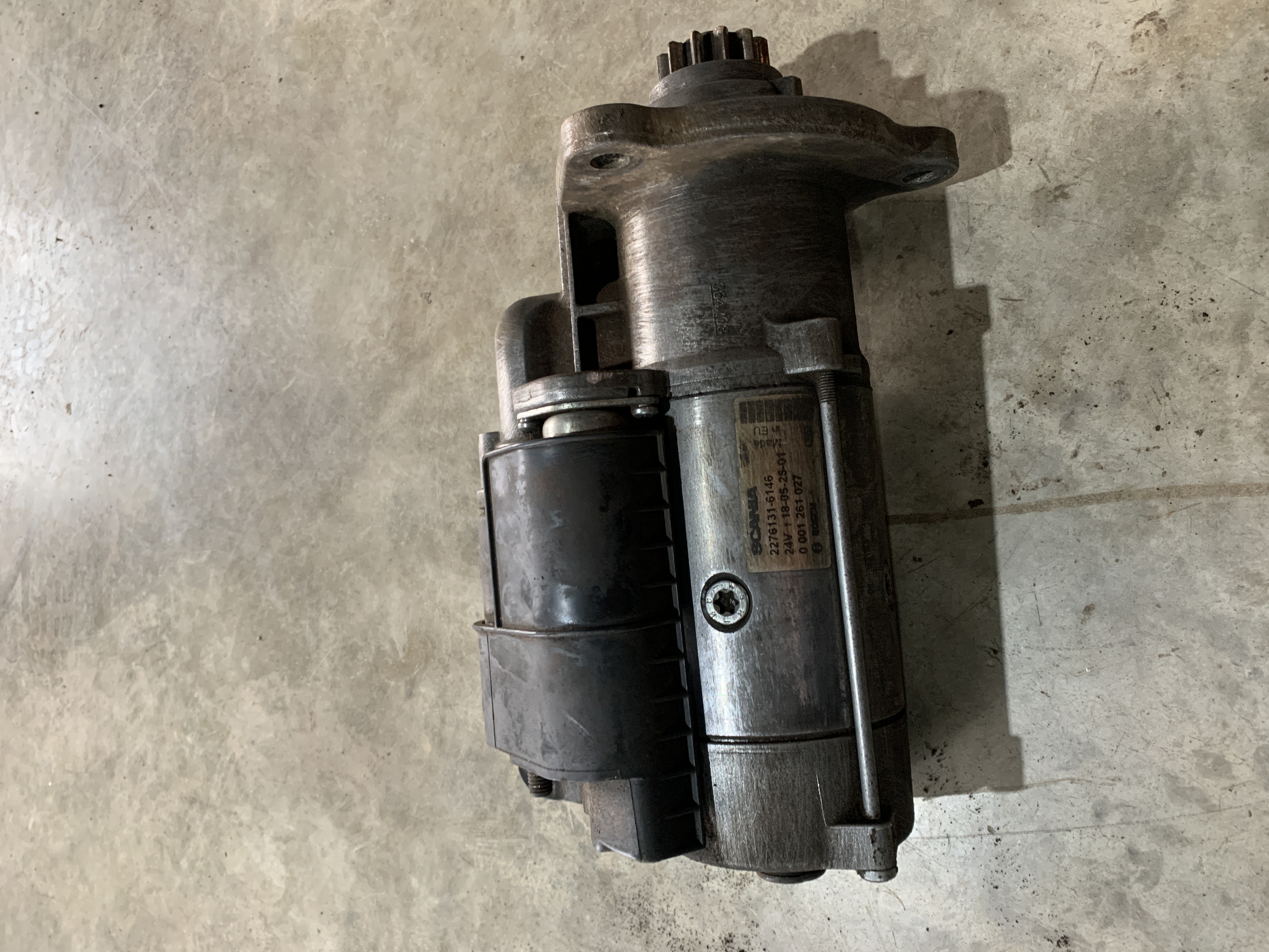 Motor de partida Scania R450  6x2 3
