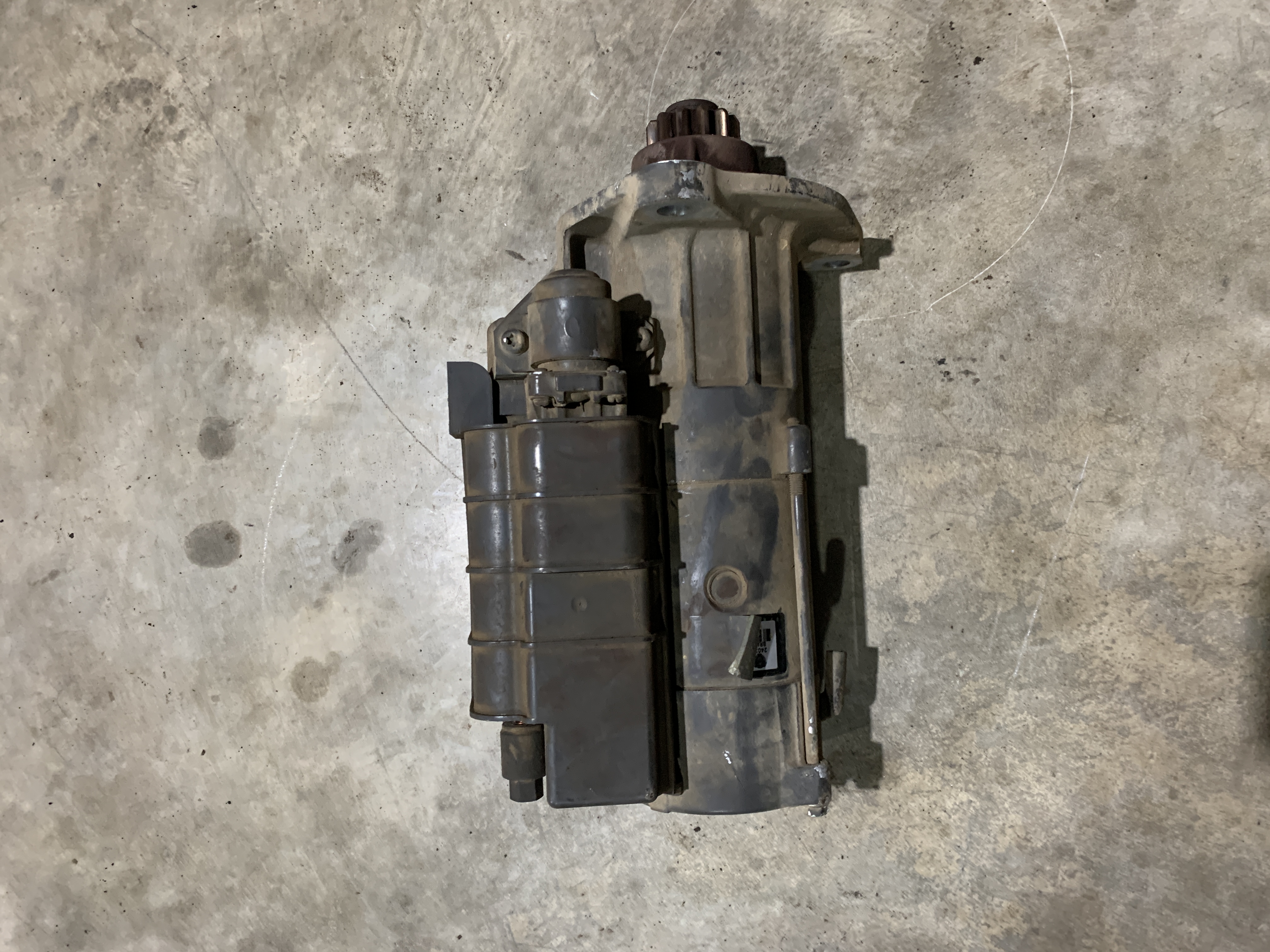 Motor de partida Scania NTG450 2