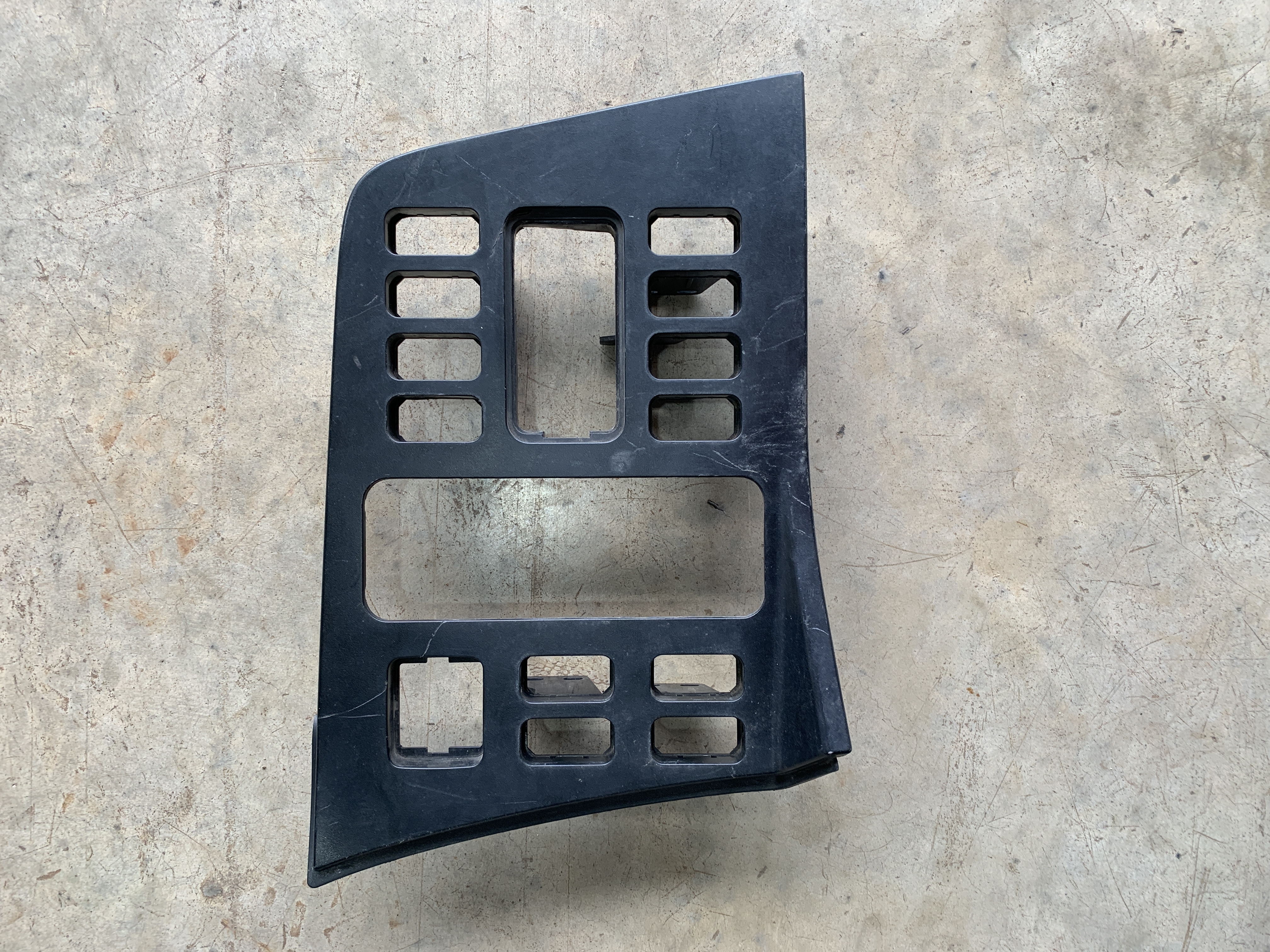 Moldura Painel Mercedes Benz Atego/Axor