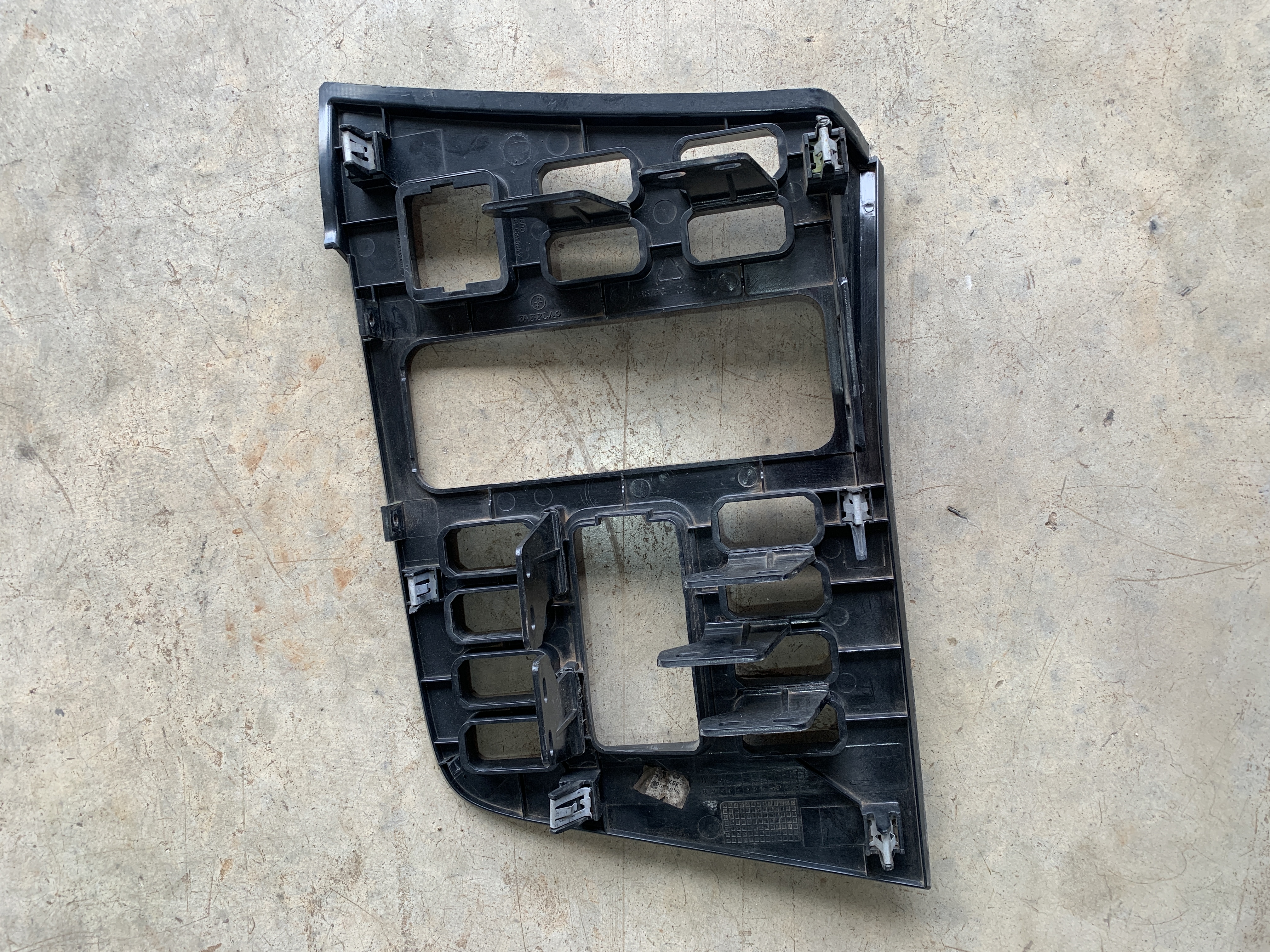 Moldura Painel Mercedes Benz Atego/Axor 2