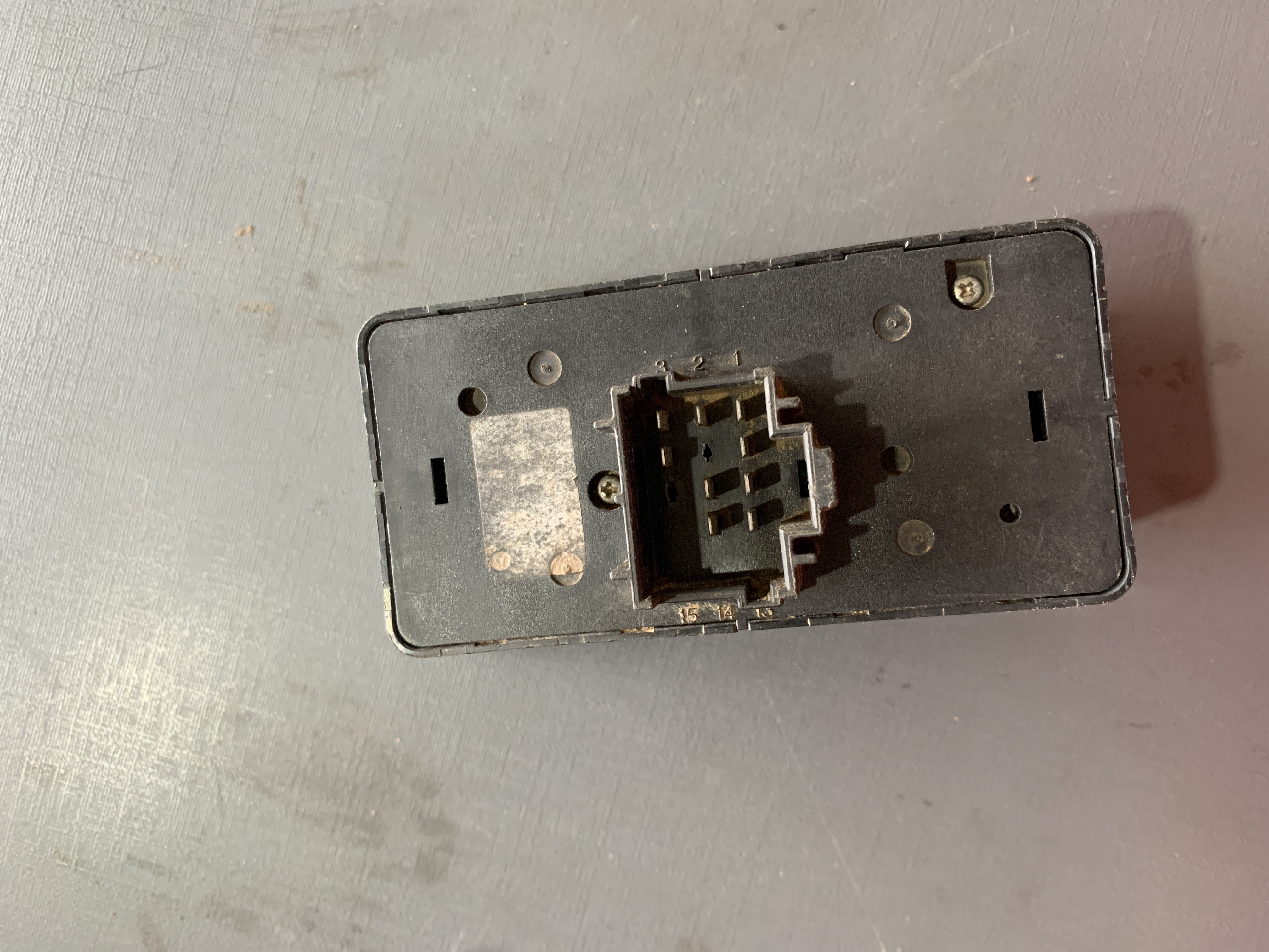 Interruptor Farol e Pisca Alerta Scania S5 3