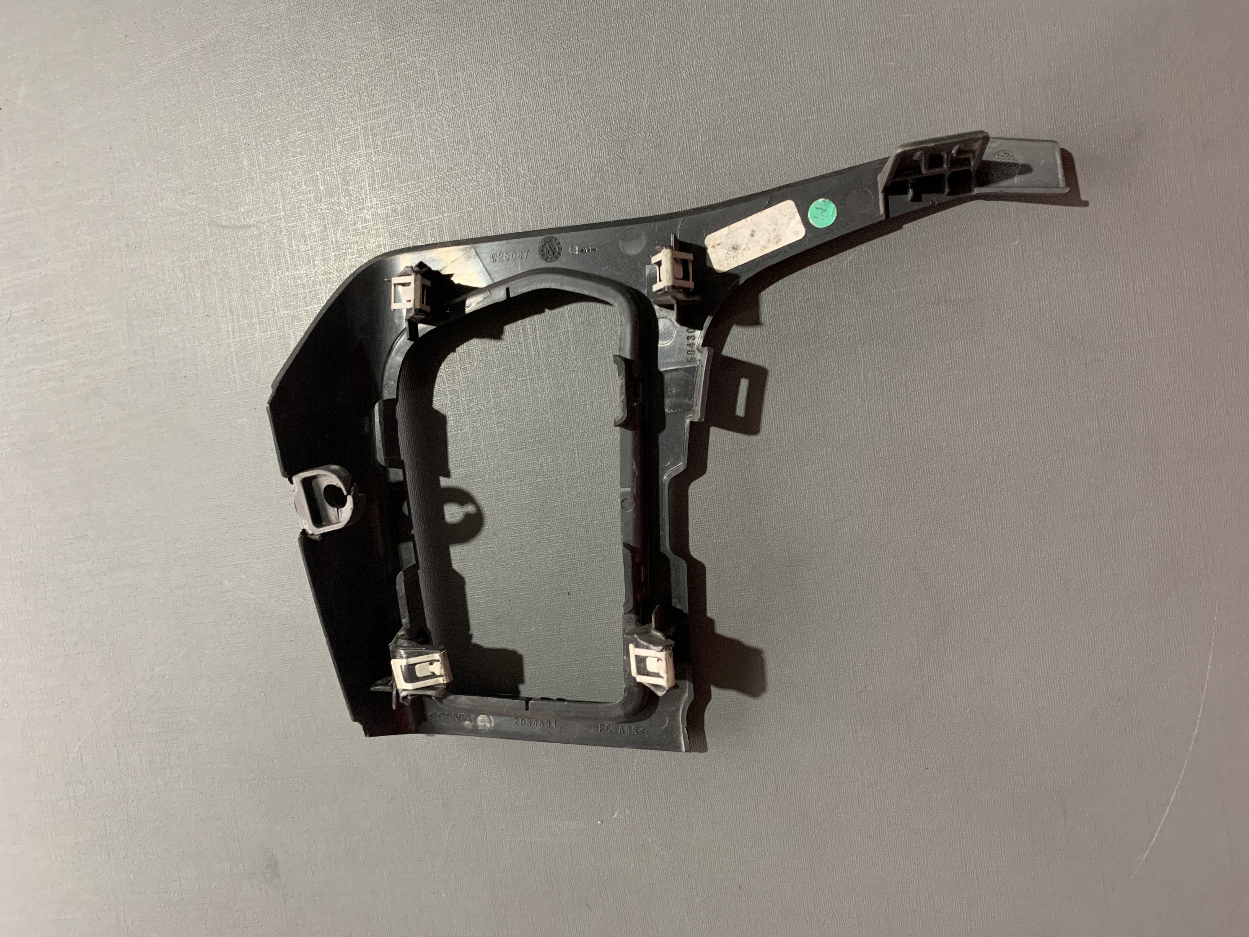 Acabamento Difusor Superior LE Scania NTG 2